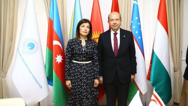 Ersin Batar Beynəlxalq Türk Mədəniyyəti və İrsi Fondunu ziyarət edib